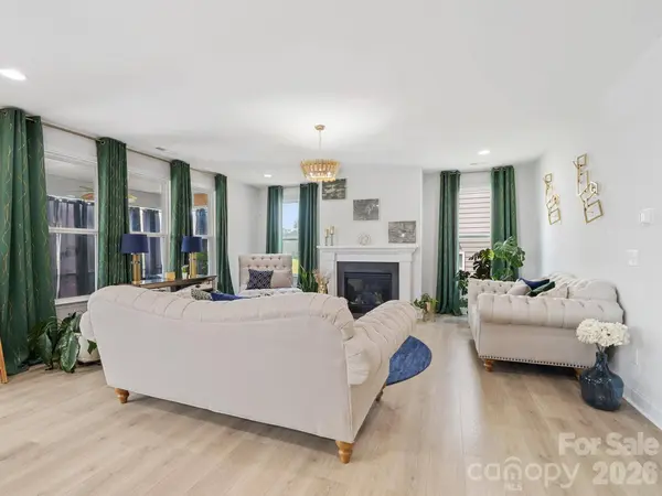 15213 Shallow Ridge RD, Charlotte, NC 28278