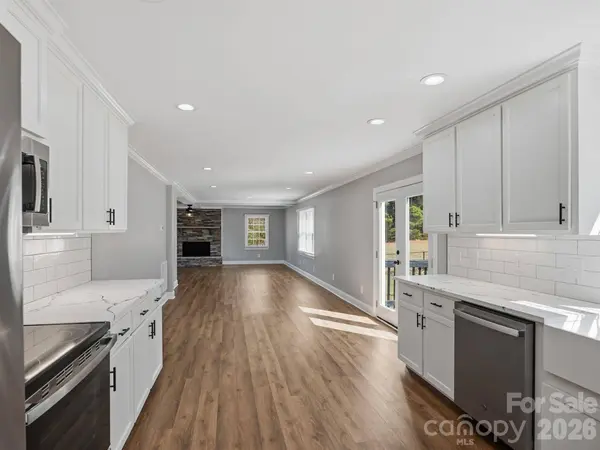 330 Skyview DR, Catawba, SC 29704