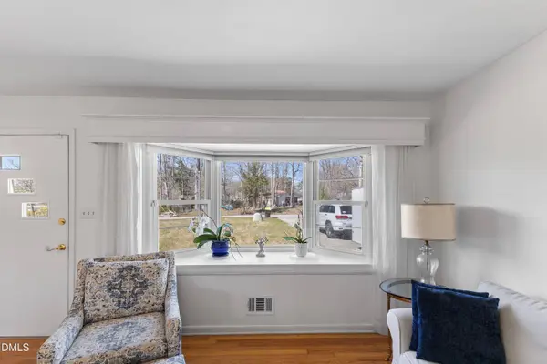 118 E Merlin Drive, Knightdale, NC 27545