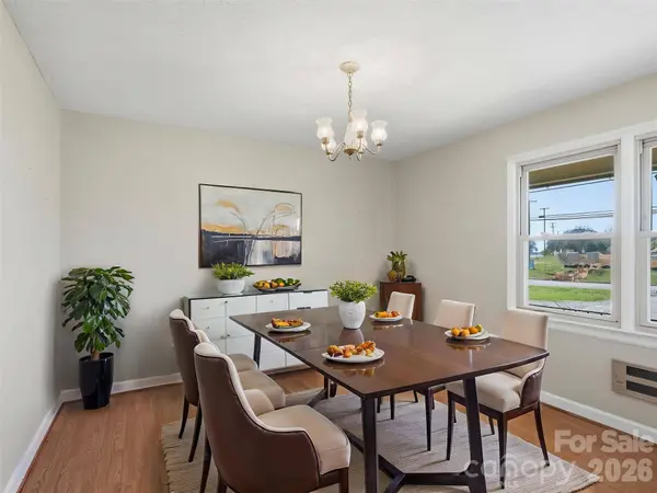 400 Pitts School RD NW, Concord, NC 28027