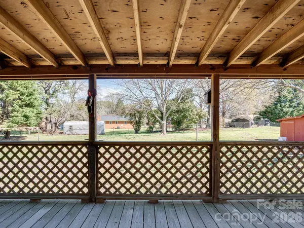 400 Pitts School RD NW, Concord, NC 28027