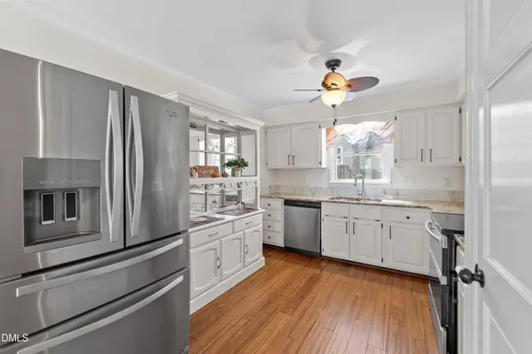 112 Rock Pointe Lane, Cary, NC 27513