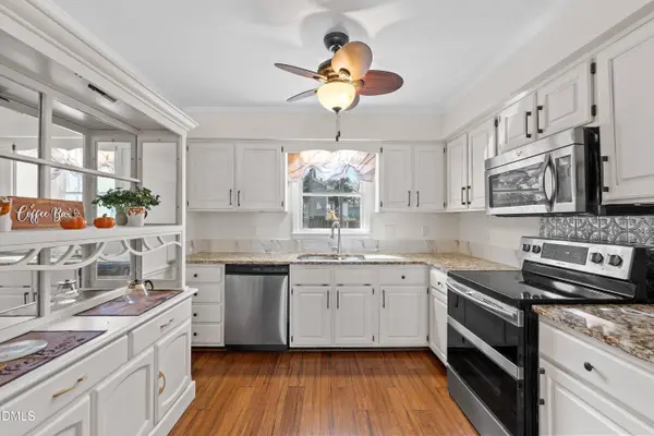 112 Rock Pointe Lane, Cary, NC 27513