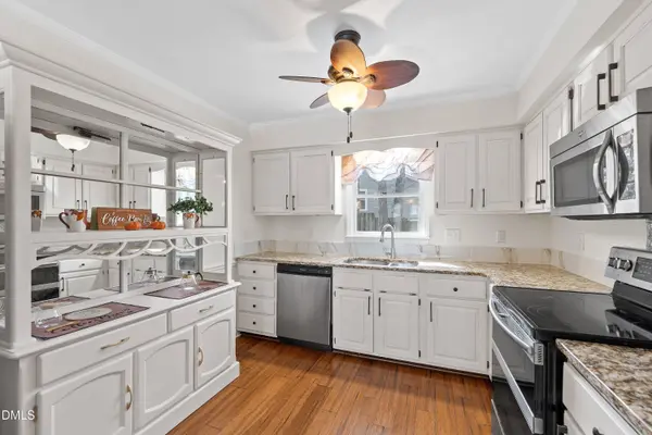 112 Rock Pointe Lane, Cary, NC 27513