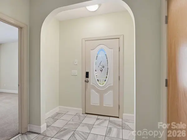 8128 Cane Pointe LN, Waxhaw, NC 28173