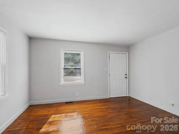 1609 Taylor AVE, Charlotte, NC 28216