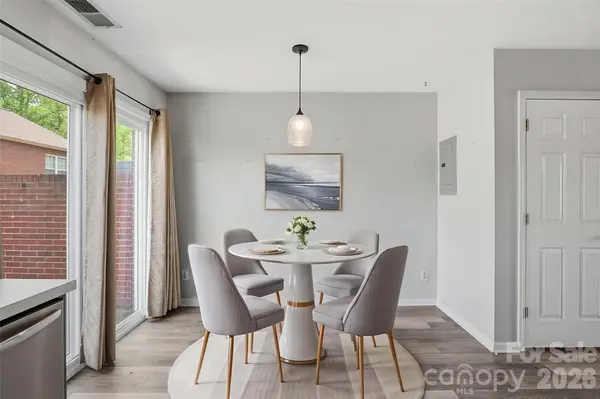 102 Brandywine DR NE #U2, Conover, NC 28613