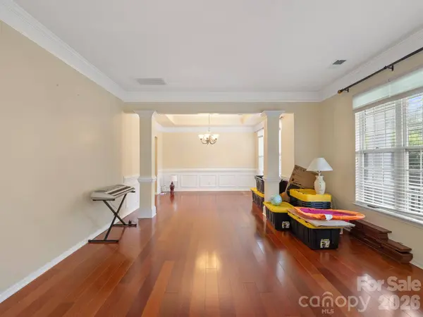 9903 Southampton Commons DR, Charlotte, NC 28277