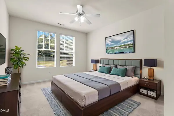 427 Eyam Hall Lane, Apex, NC 27502