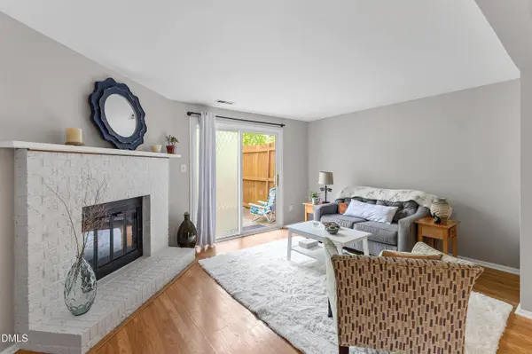 7734 Kingsberry Court, Raleigh, NC 27615