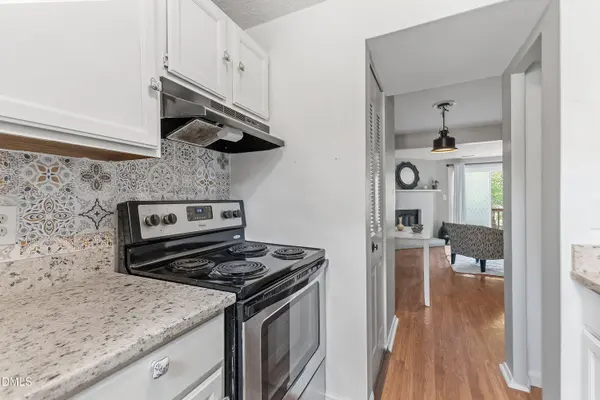 7734 Kingsberry Court, Raleigh, NC 27615