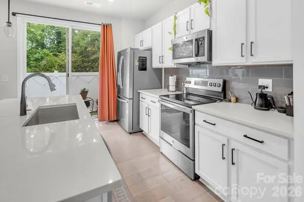 5308 Somerset Hill LN, Charlotte, NC 28269