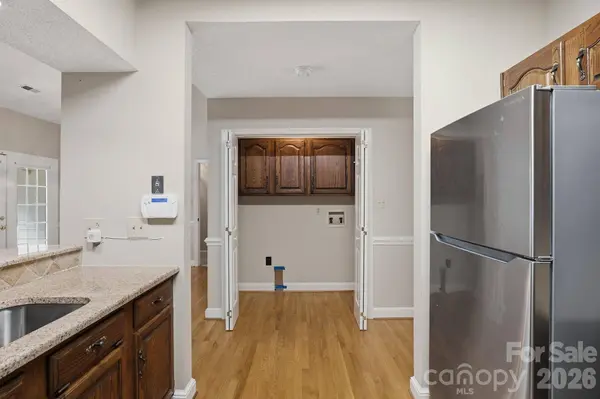9232 Hemingford CT, Charlotte, NC 28277
