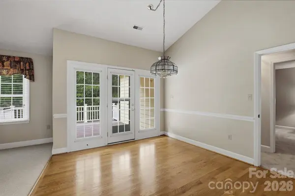 9232 Hemingford CT, Charlotte, NC 28277