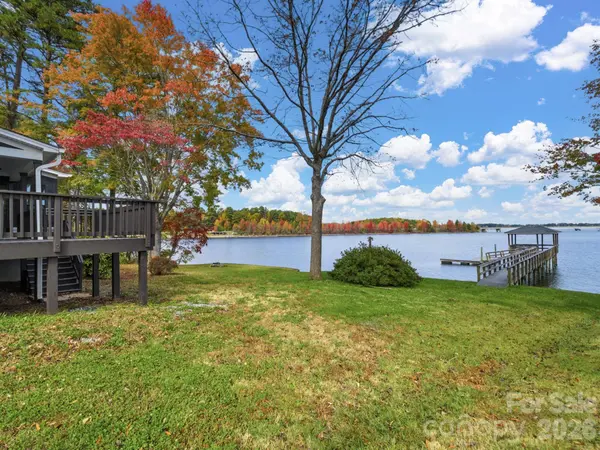 9115 Clement CIR, Terrell, NC 28682