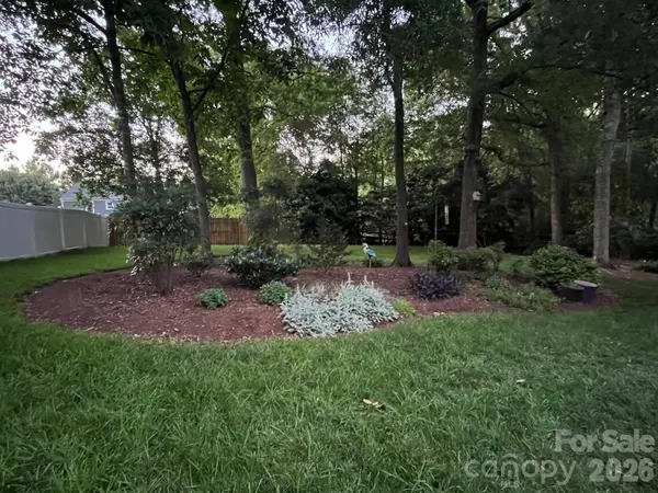 11831 Parks Farm LN, Charlotte, NC 28277