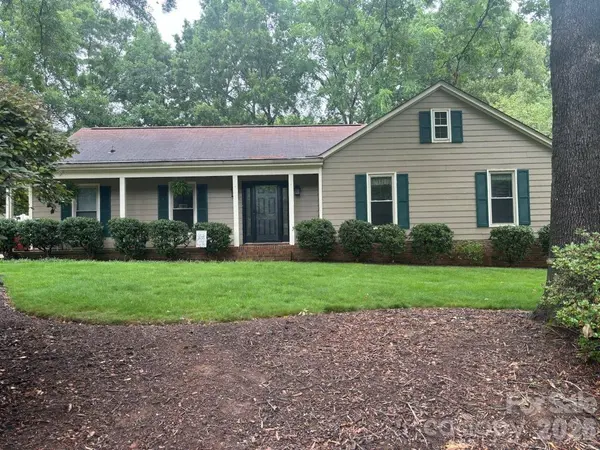 11831 Parks Farm LN, Charlotte, NC 28277