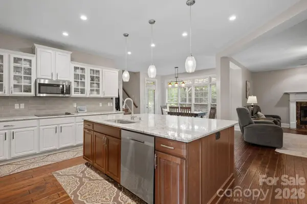 837 Shetland PL NW, Concord, NC 28027