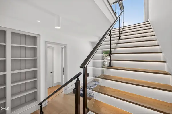 838 Woodburn Road, Raleigh, NC 27605