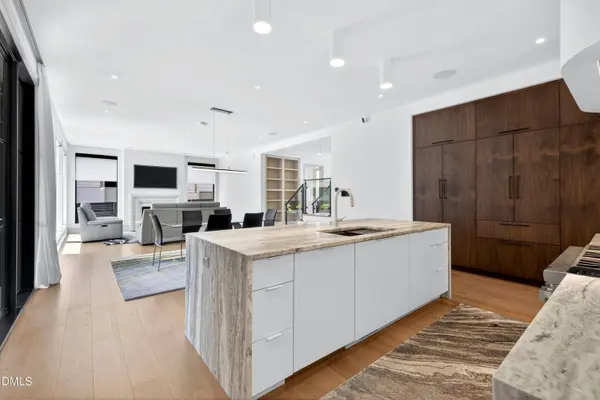 838 Woodburn Road, Raleigh, NC 27605