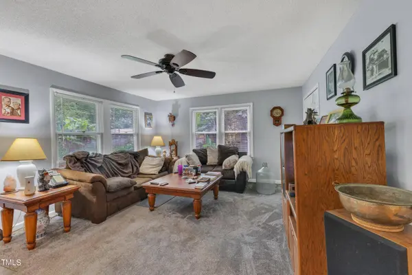 725 Colonial Drive, Raleigh, NC 27603
