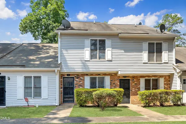 28 Riverwalk TER, Durham, NC 27704