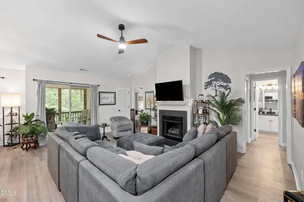 4022 Wellington Ridge LOOP, Cary, NC 27518