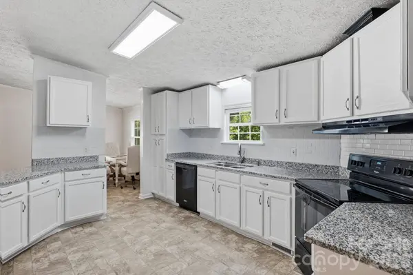 2322 Cyrus DR, Clover, SC 29710