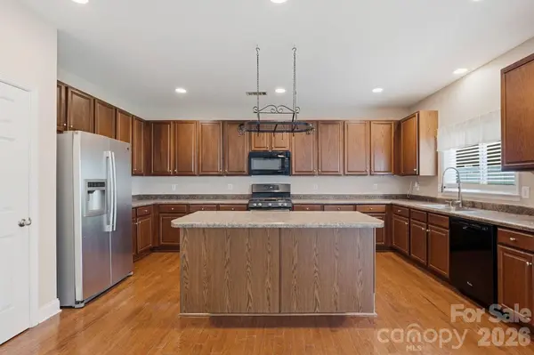 112 Colville RD, Mooresville, NC 28117
