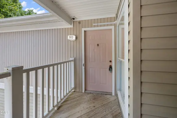 1431 Collegiate CIR, Raleigh, NC 27606