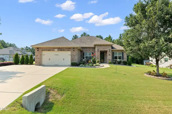 410 Crosscreek LN, Angier, NC 27501