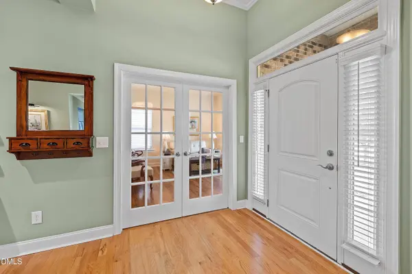 410 Crosscreek LN, Angier, NC 27501