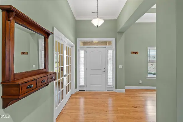 410 Crosscreek LN, Angier, NC 27501