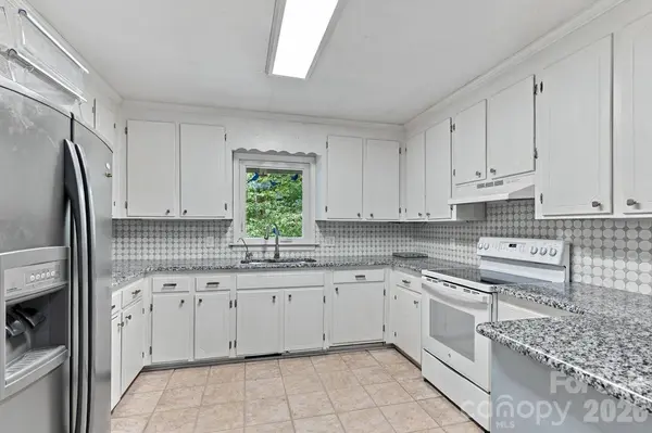 1732 Forest Lake DR, Rock Hill, SC 29732