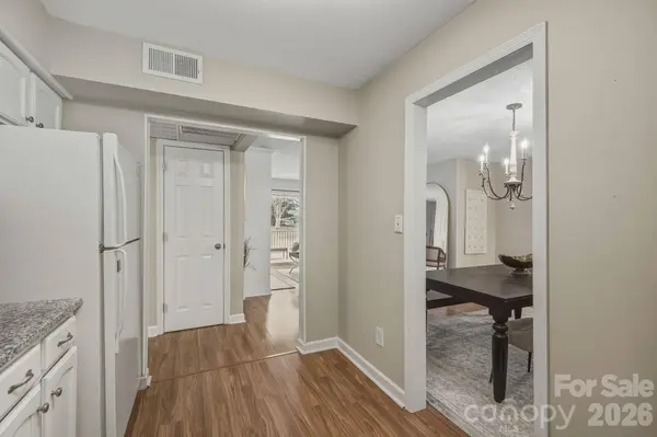 7034 Quail Hill RD, Charlotte, NC 28210