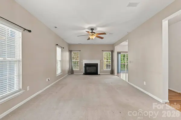 12025 Harmon LN, Charlotte, NC 28134
