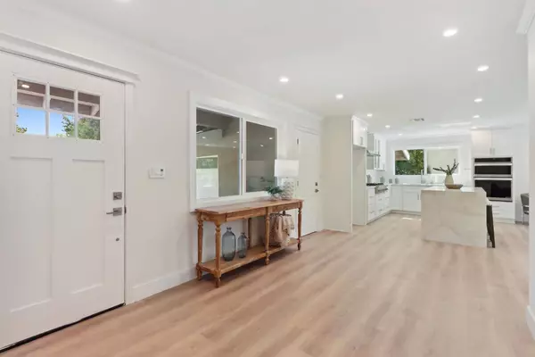 1917 Alpine PL, Davis, CA 95616