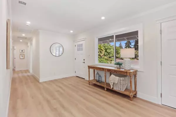 1917 Alpine PL, Davis, CA 95616