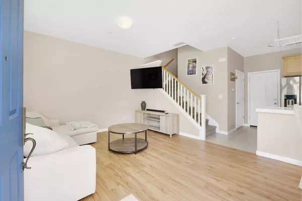 3639 Verona TER, Davis, CA 95618