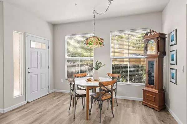 2480 Genova ST #6, West Sacramento, CA 95691