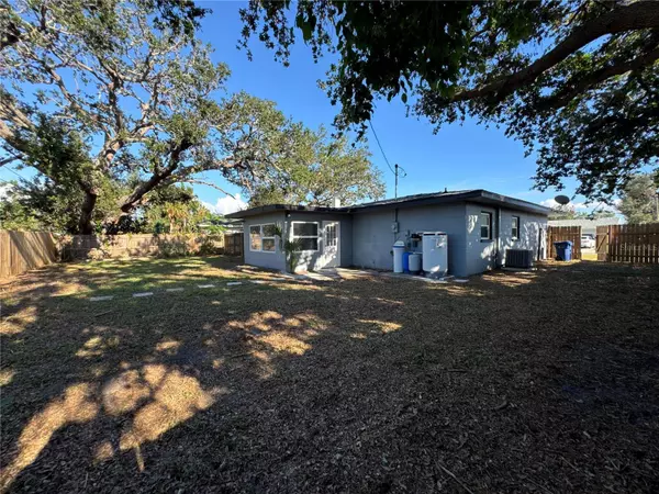 426 MAGNOLIA RD, Venice, FL 34293