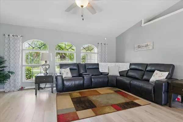 5273 CRESTLINE TER, Port Charlotte, FL 33981