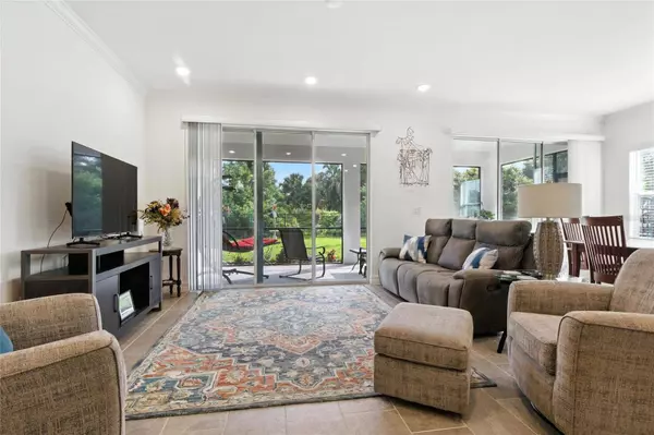 2456 NABBLE LN, North Port, FL 34288