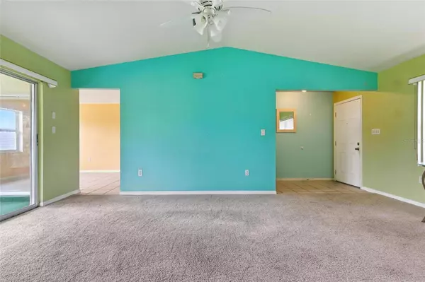 17333 GULFSPRAY CIR, Port Charlotte, FL 33948