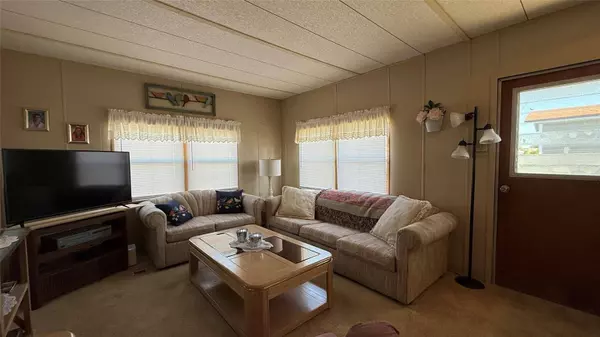 5733 HOLIDAY PARK BLVD, North Port, FL 34287