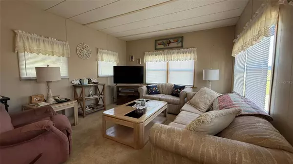 5733 HOLIDAY PARK BLVD, North Port, FL 34287