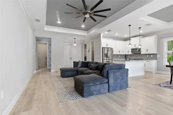 3373 EAGLE PASS ST, North Port, FL 34286