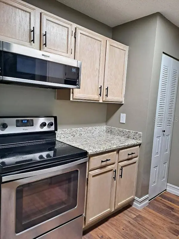 4037 CROCKERS LAKE BLVD #25, Sarasota, FL 34238