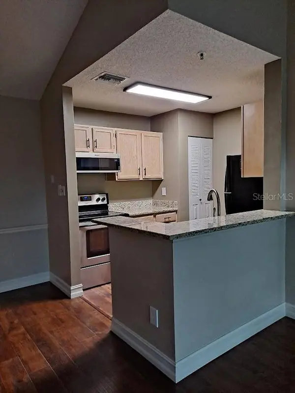 4037 CROCKERS LAKE BLVD #25, Sarasota, FL 34238