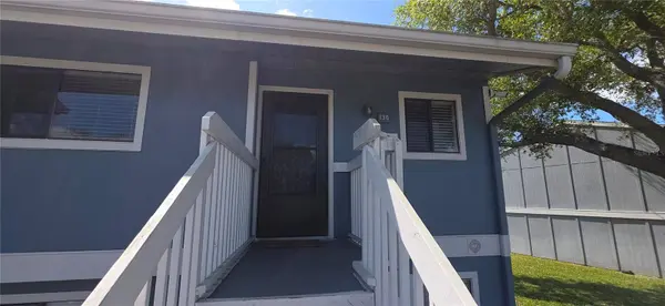 6033 34TH ST W #136, Bradenton, FL 34210